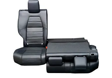 rear seat arrangement