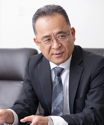 Photograph of Junichi Shimizu